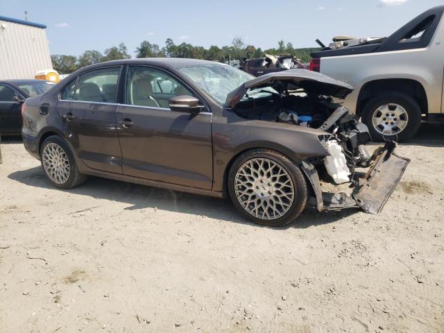 Vin: 3vwb17aj0em325917, lot: 71056984, volkswagen jetta se 20144