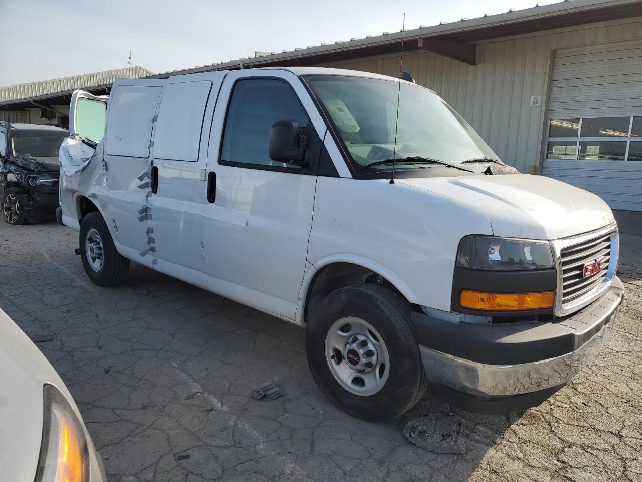 Lot #2907486470 2021 GMC SAVANA G25