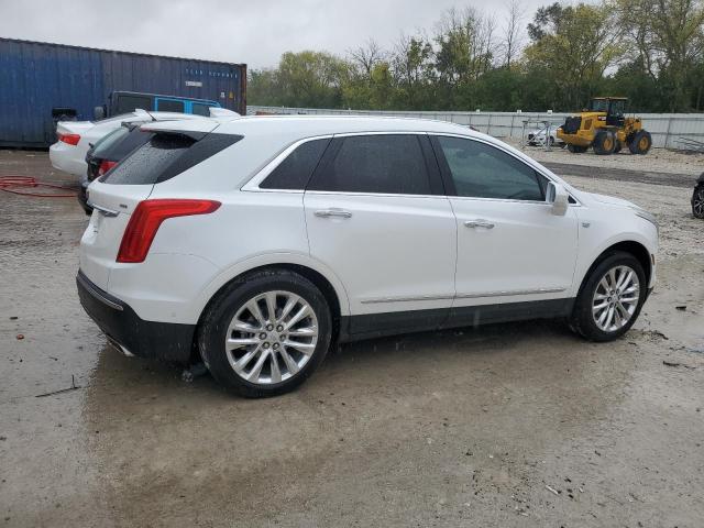 VIN 1GYKNFRS2KZ125074 2019 Cadillac XT5, Premium Lu... no.3