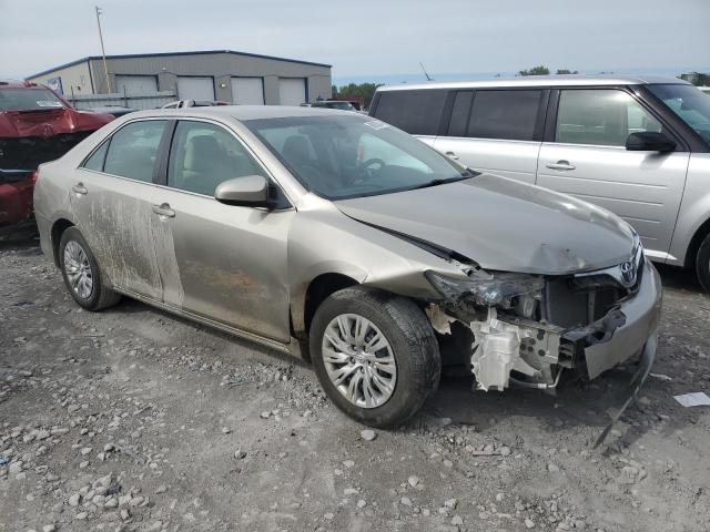 VIN 4T4BF1FK1ER426691 2014 Toyota Camry, L no.4