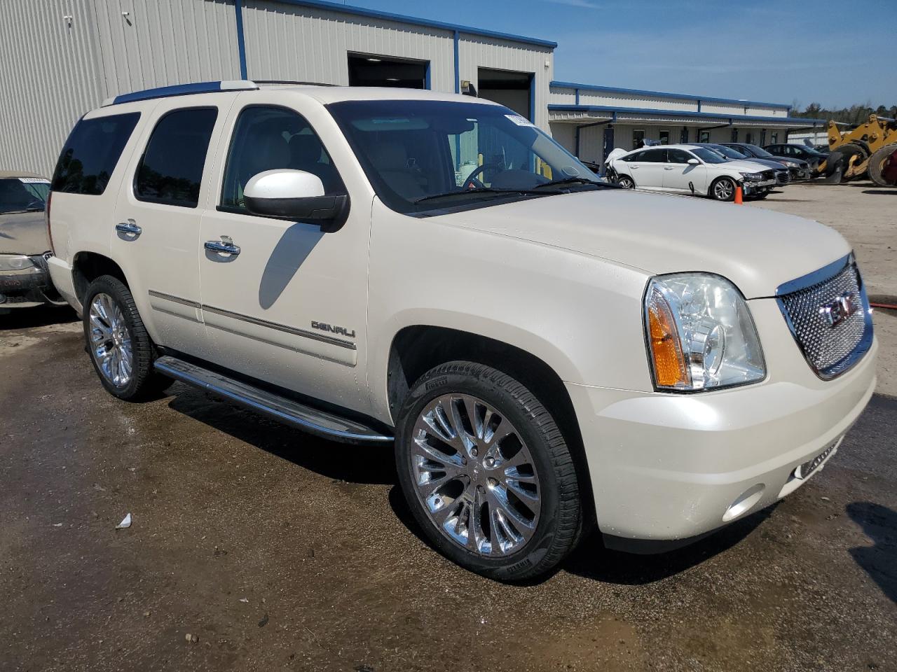 Lot #2855561684 2013 GMC YUKON DENA