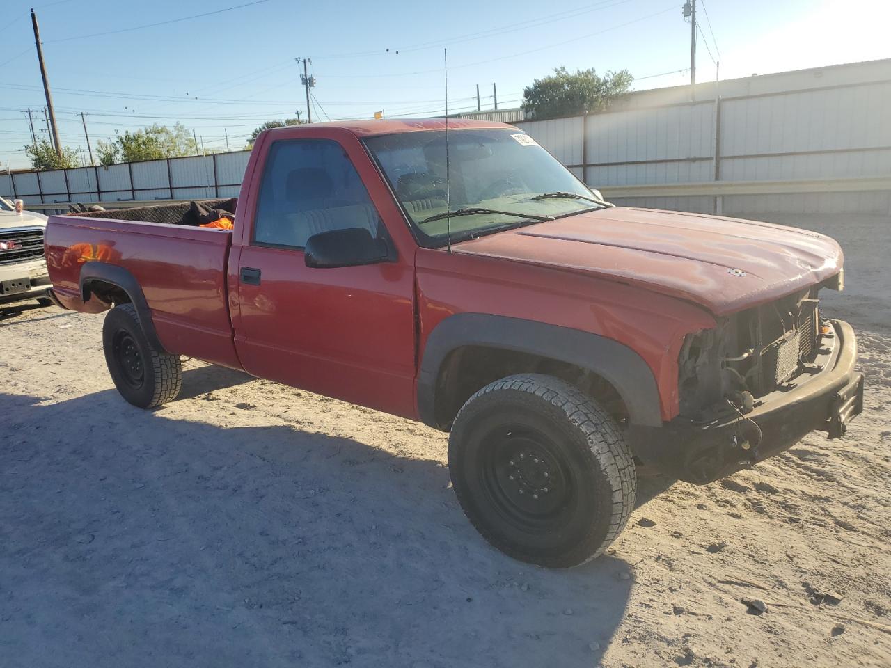 Lot #2955512602 2000 CHEVROLET GMT-400 K2