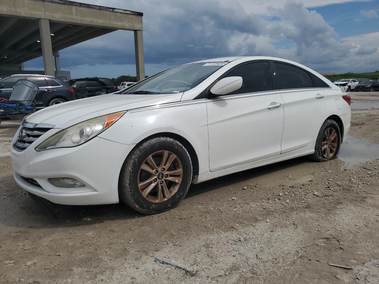 Hyundai Sonata 2013 YFA