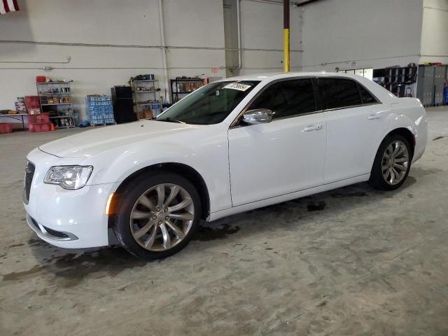 VIN 2C3CCAAG8KH679198 2019 Chrysler 300, Touring no.1