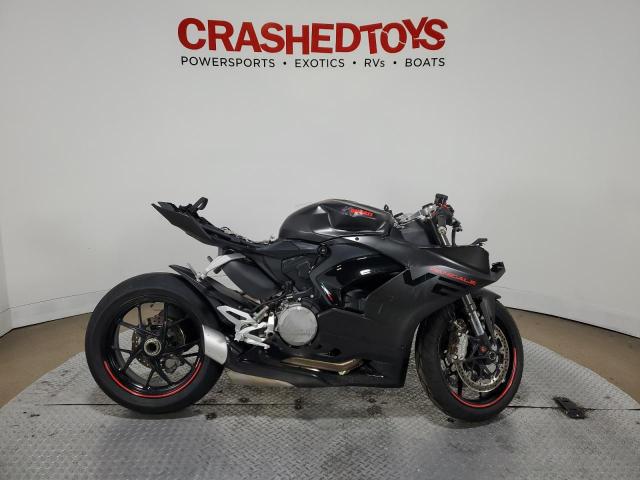 DUCATI PANIGALE V 2024 black  gas ZDMHAATW9RB014779 photo #1