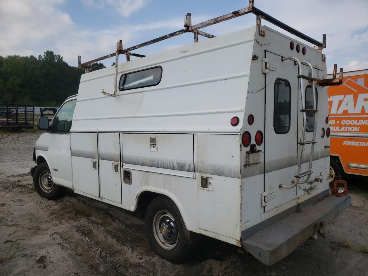 Lot #2874659101 1999 CHEVROLET EXPRESS G3