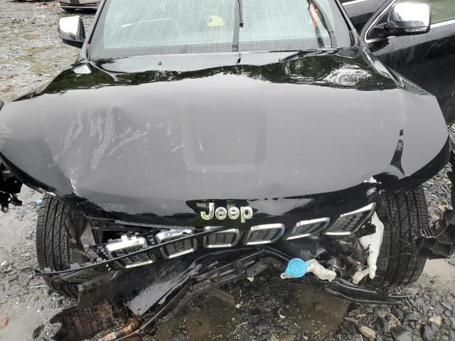 2017 JEEP GRAND CHER - 1C4RJEBG8HC702511