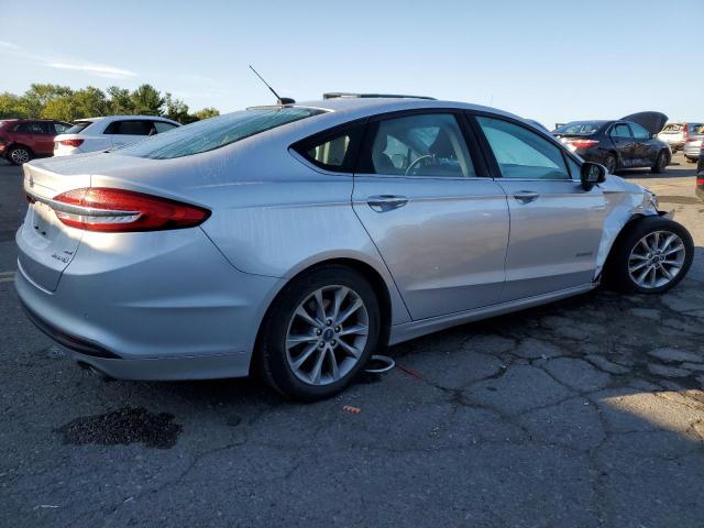 VIN 3FA6P0LU5HR113996 2017 FORD FUSION no.3