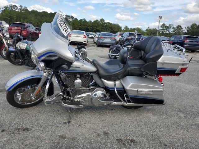 2009 HARLEY-DAVIDSON FLHTCUSE4 1HD1PR8199Y955622