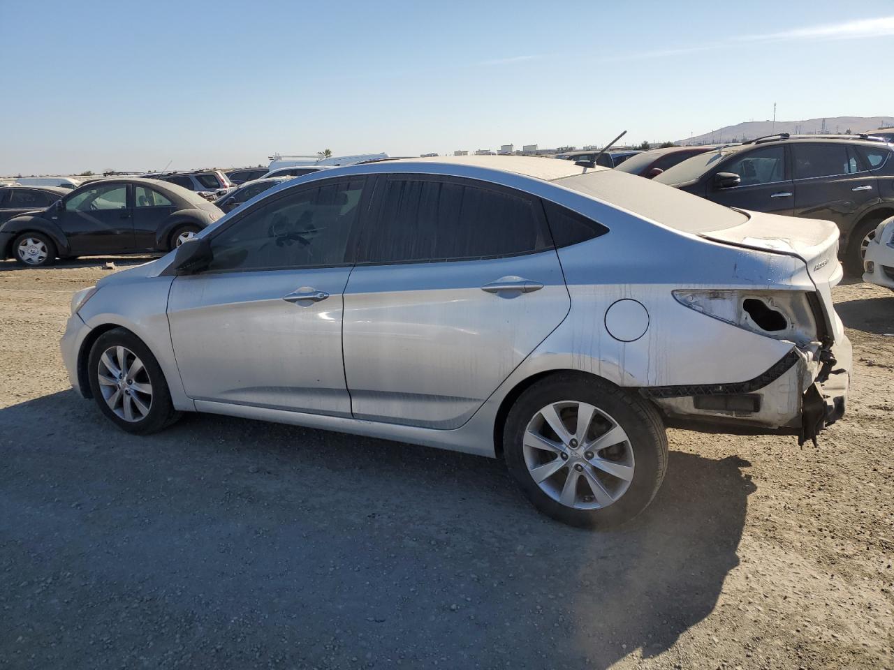 Lot #2845364109 2013 HYUNDAI ACCENT GLS