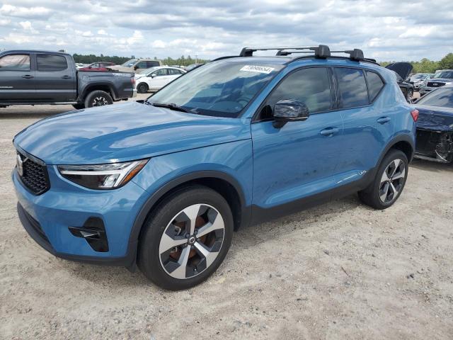 VOLVO XC40 PLUS 2023 blue  gas YV4L12UL6P2062752 photo #1