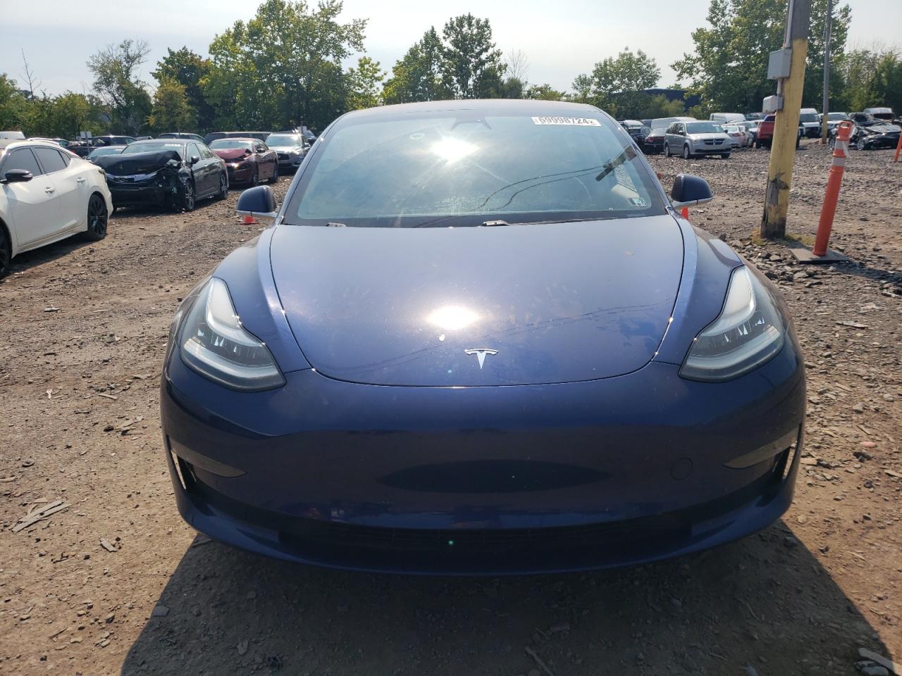 Lot #3033357823 2018 TESLA MODEL 3