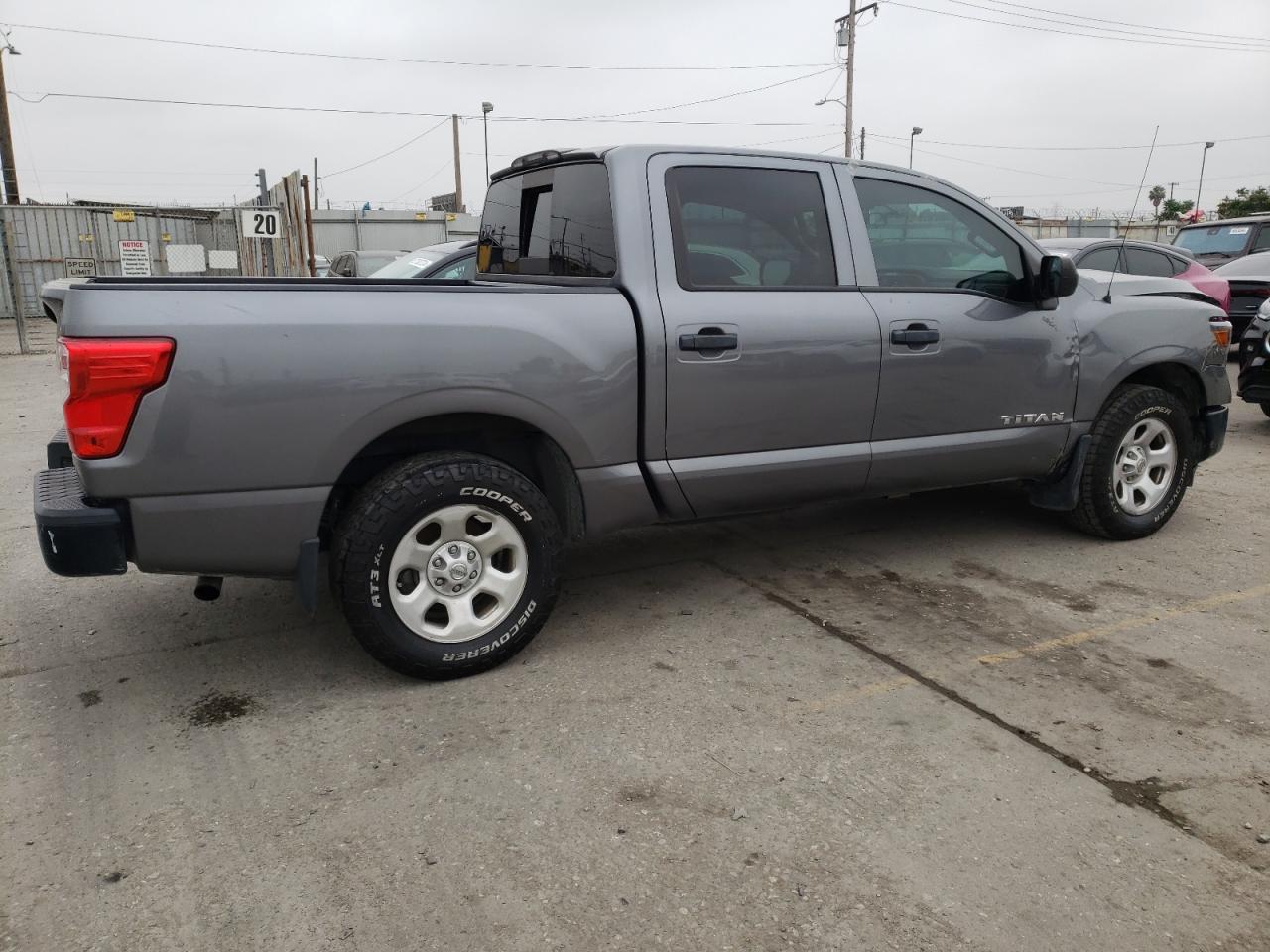 NISSAN TITAN S 2018 gray  gas 1N6AA1EK4JN506255 photo #4