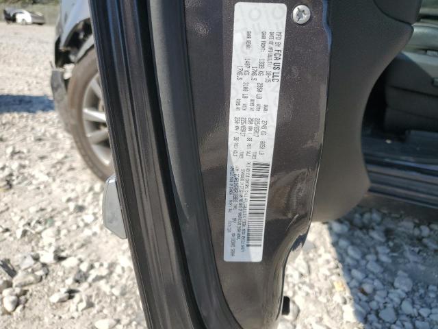 2016 CHRYSLER TOWN & COU - 2C4RC1HG4GR199883