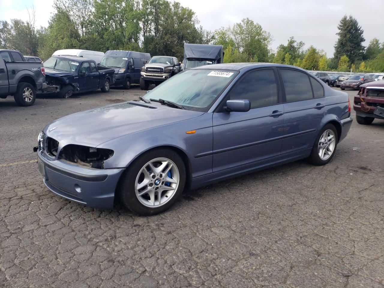 BMW 325i 2004 3-Series