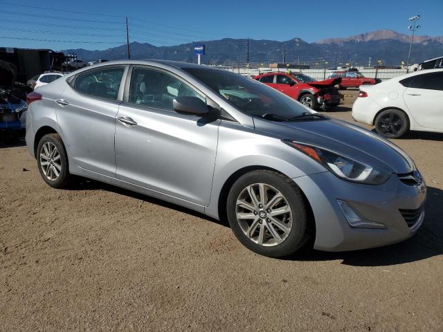 VIN 5NPDH4AE8GH652860 2016 Hyundai Elantra, SE no.4