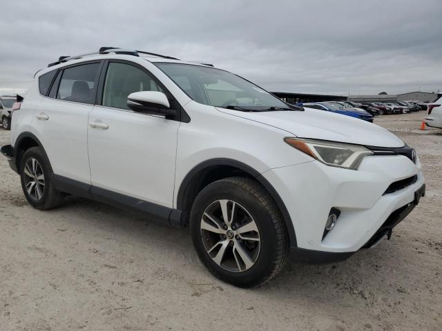 2016 TOYOTA RAV4 XLE JTMWFREV0GD086799  69702054