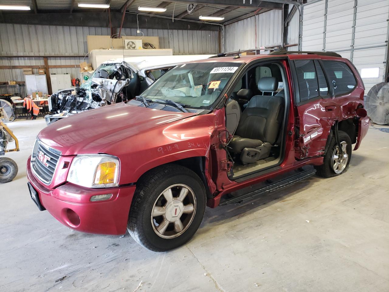 Lot #2959361403 2004 GMC ENVOY