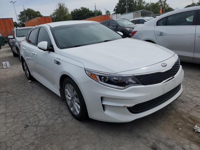 VIN 5XXGT4L39JG273117 2018 KIA Optima, LX no.4