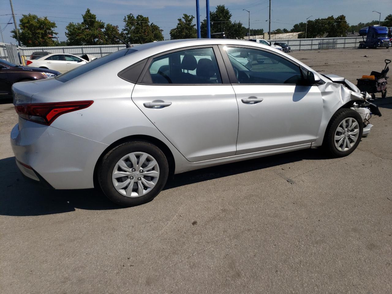 Lot #2921433420 2021 HYUNDAI ACCENT SE