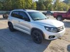 VOLKSWAGEN TIGUAN S photo