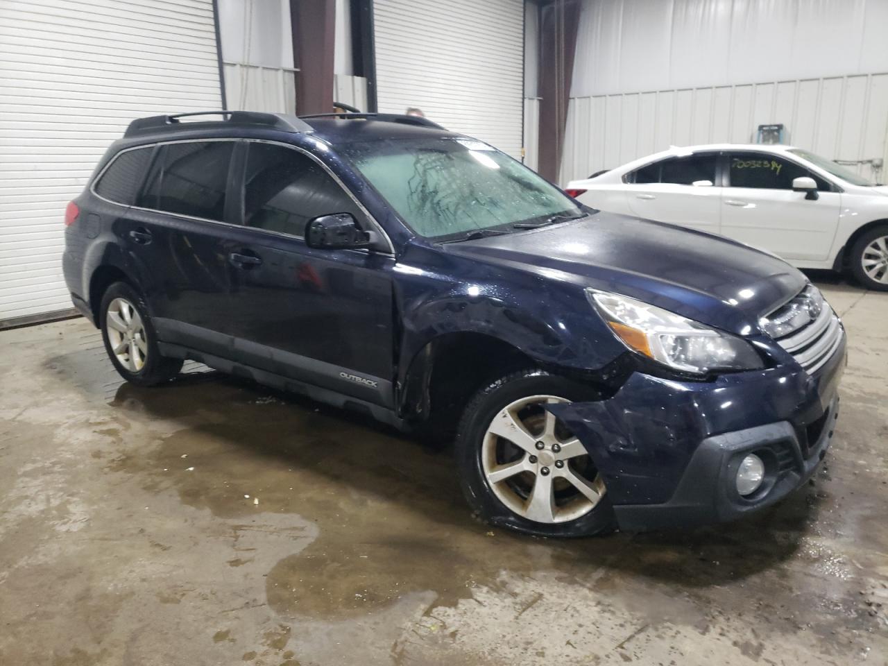 Lot #3033360828 2013 SUBARU OUTBACK 2.