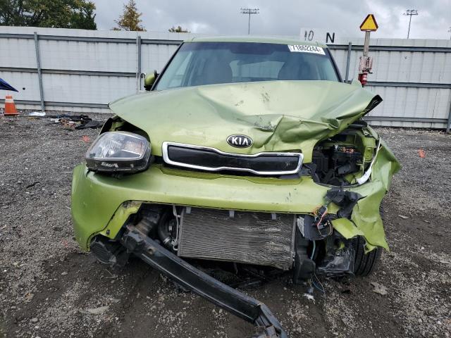 2015 KIA SOUL + - KNDJP3A50F7781064