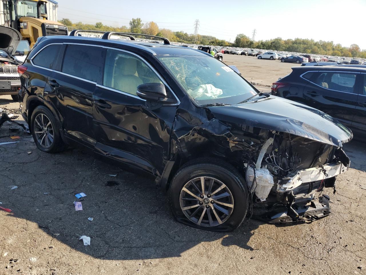 Lot #2921548796 2017 TOYOTA HIGHLANDER