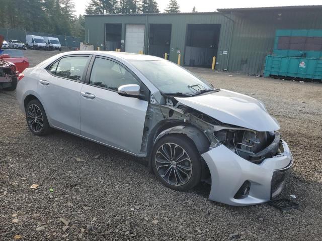 VIN 2T1BURHE5FC257624 2015 Toyota Corolla, L no.4