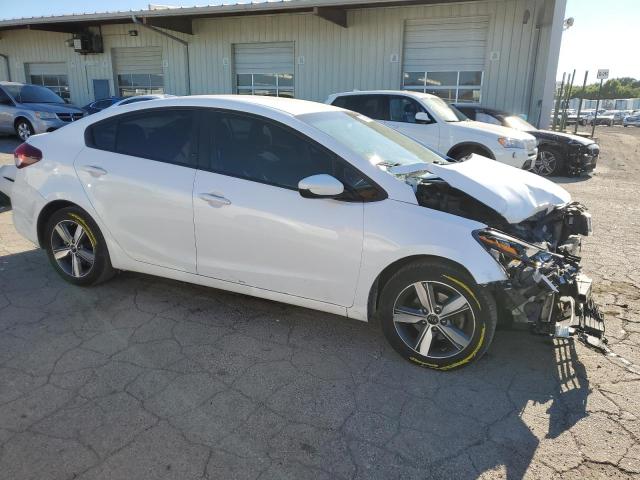 VIN 3KPFL4A74JE200571 2018 KIA Forte, LX no.4