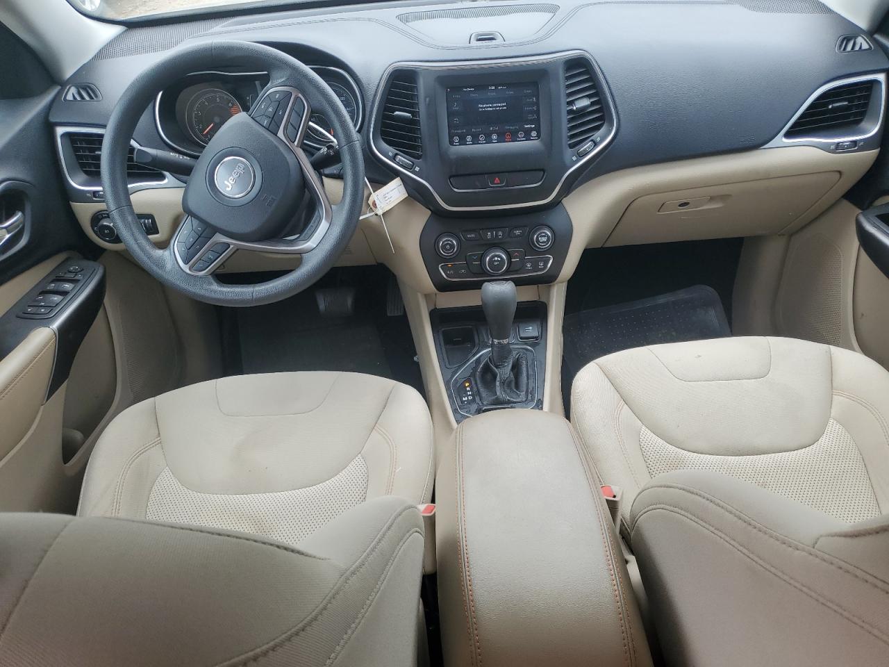 2019 Jeep CHEROKEE L, LATITUDE