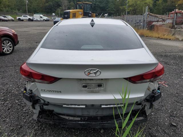 2018 HYUNDAI ELANTRA SE - 5NPD84LF2JH374986