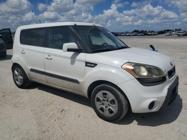 VIN KNDJT2A52D7497745 2013 KIA Soul no.4