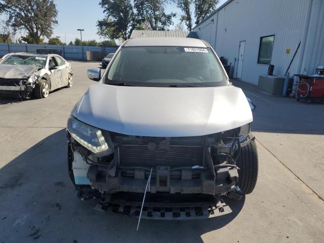 VIN KNMAT2MT3FP559070 2015 Nissan Rogue, S no.5