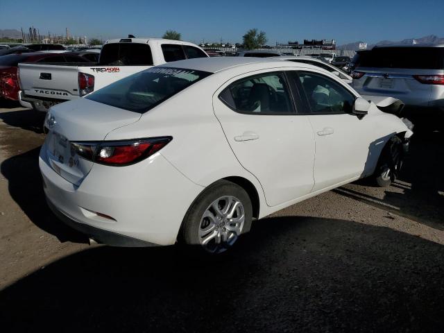 VIN 3MYDLBZV1GY136660 2016 TOYOTA SCION no.3