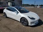 TESLA MODEL 3 снимка