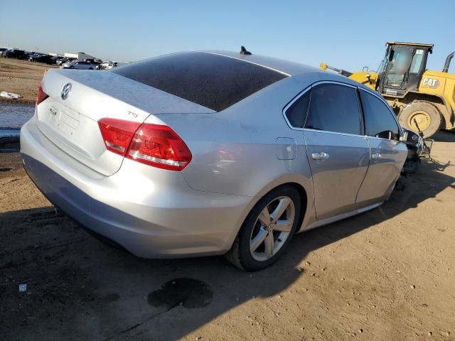 VIN 1VWAS7A32FC122217 2015 Volkswagen Passat, S no.3