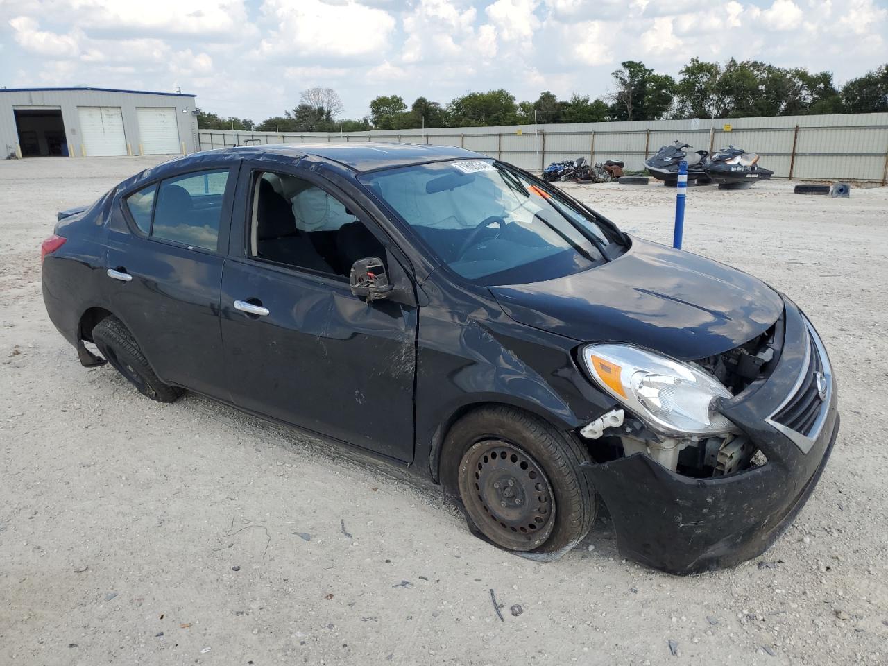 Lot #2928626747 2013 NISSAN VERSA S