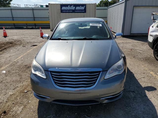 VIN 1C3CCBCG7DN524641 2013 Chrysler 200, Limited no.5