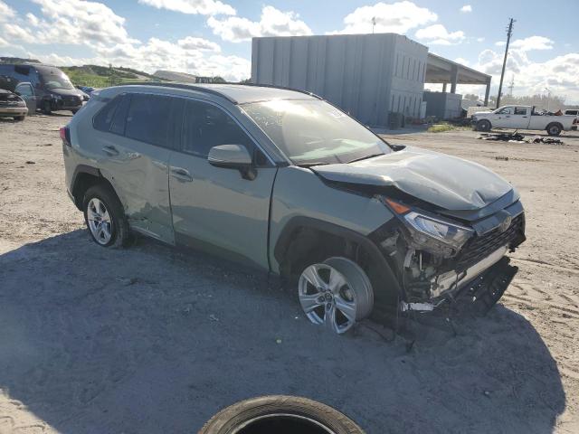 VIN 2T3W1RFV7LC048711 2020 Toyota RAV4, Xle no.4