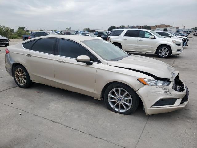 VIN 3FA6P0HDXHR311806 2017 Ford Fusion, SE no.4