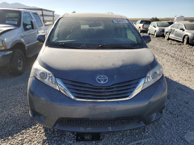 VIN 5TDKZ3DC8HS789687 2017 Toyota Sienna, LE no.5