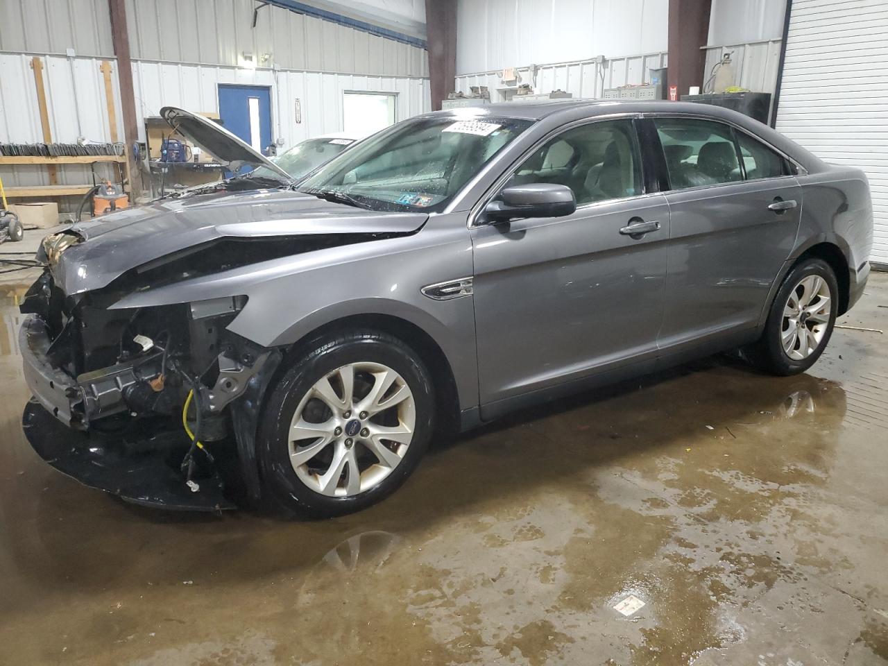 Ford Taurus 2011 SEL