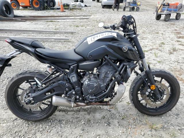 YAMAHA MT07 2024 black  gas JYARM32E6RA009004 photo #1