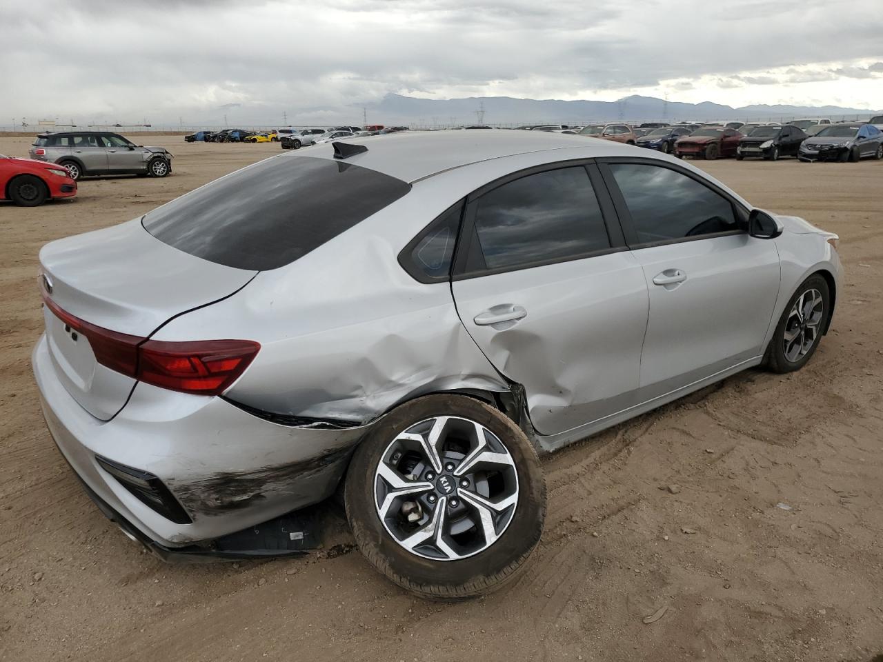 KIA FORTE FE 2021 silver  gas 3KPF24AD5ME406964 photo #4