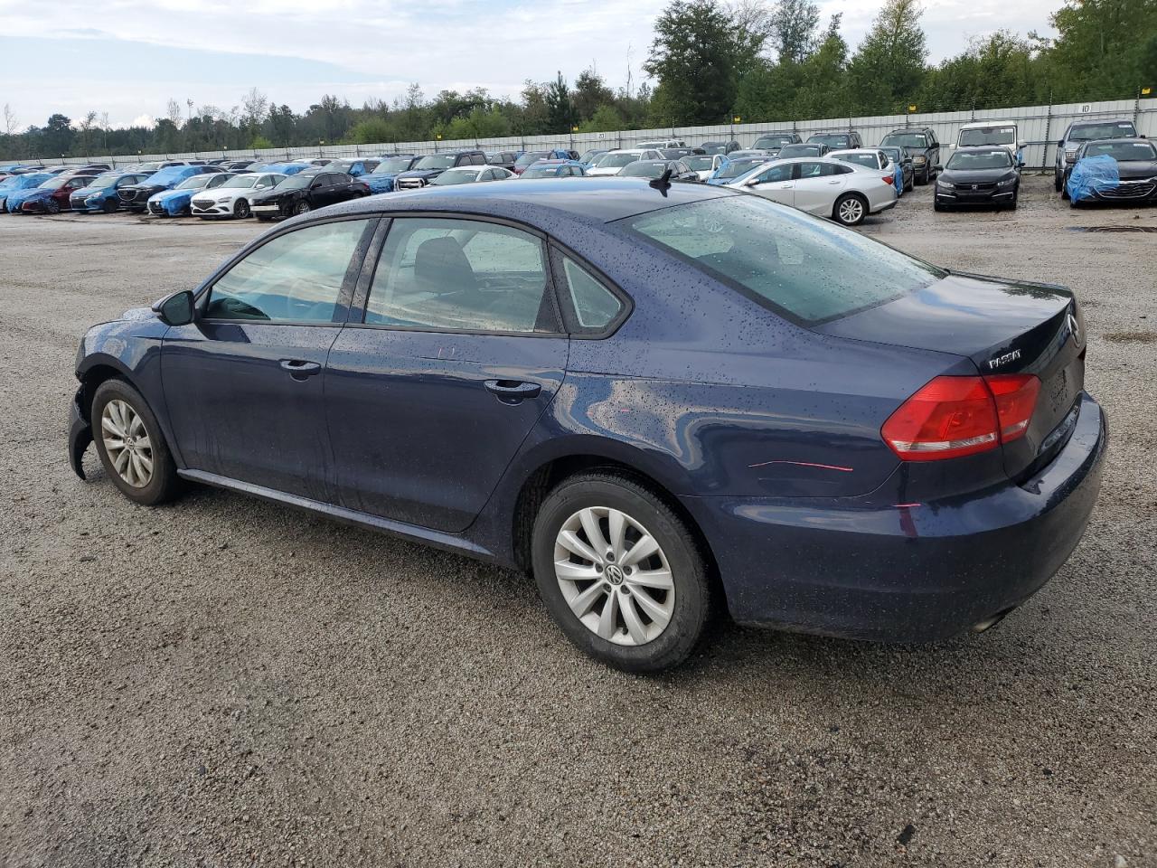 Lot #3020743934 2012 VOLKSWAGEN PASSAT S