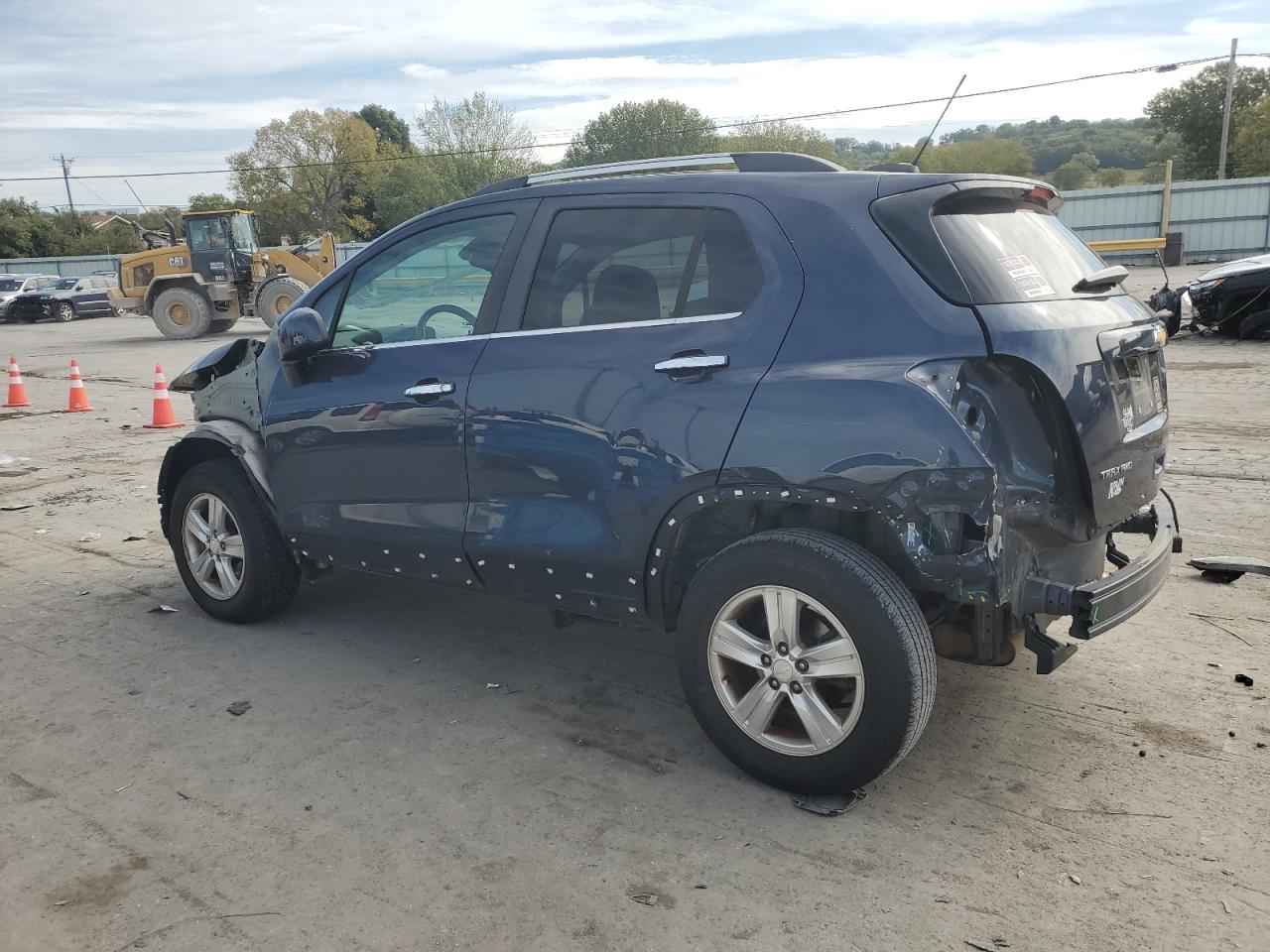 Lot #2919368348 2019 CHEVROLET TRAX 1LT