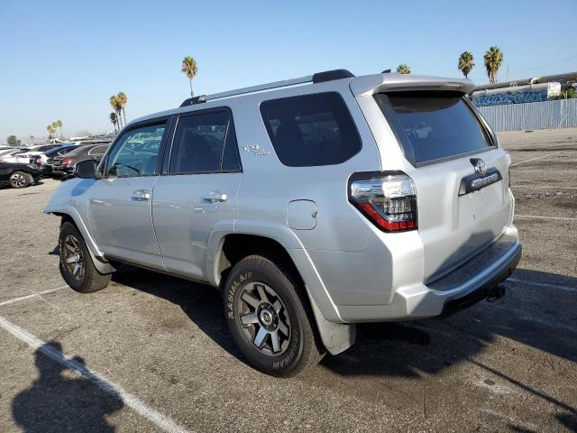 VIN JTEBU5JR4H5468315 2017 Toyota 4runner, Sr5/Sr5... no.2