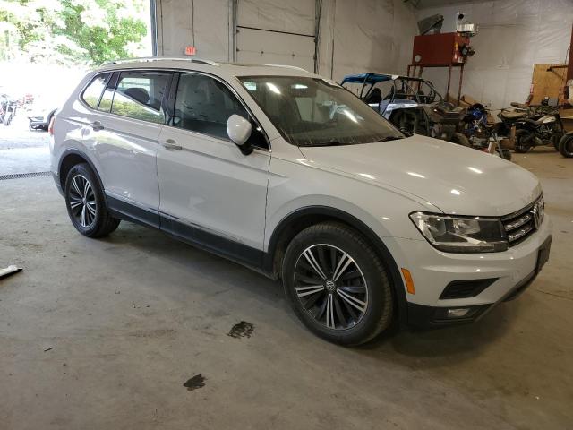 VIN 3VV2B7AX1JM027196 2018 Volkswagen Tiguan, SE no.4