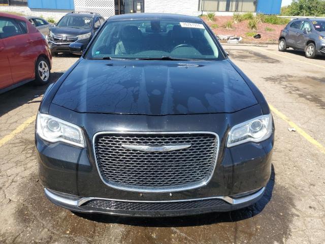 VIN 2C3CCAAG1FH828508 2015 Chrysler 300, Limited no.5